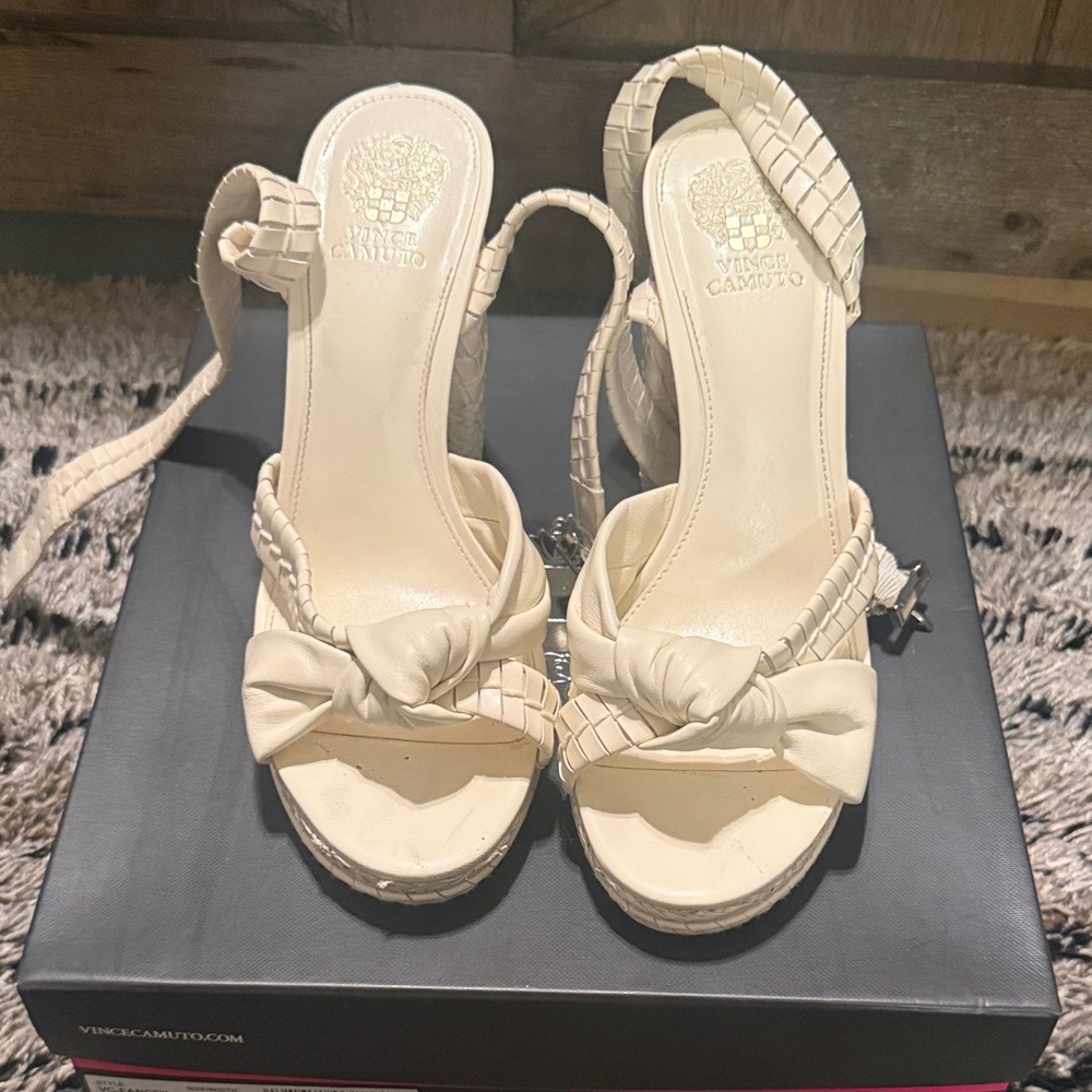 Vince Camuto Ivory Bow Sandals